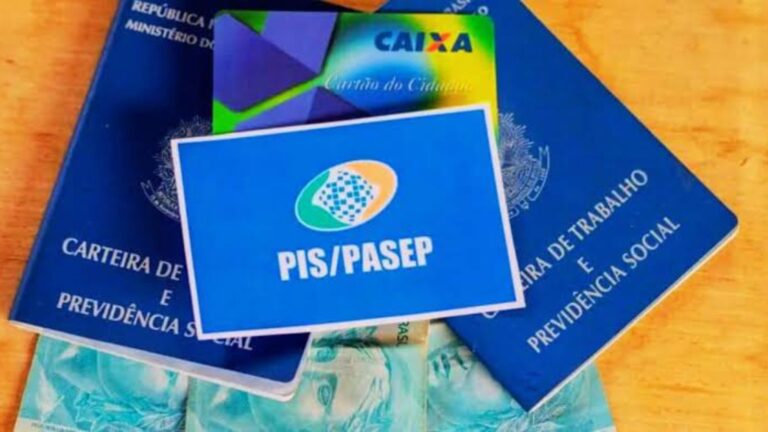 Aplicativo Carteira de Trabalho Digital exibindo informações sobre o saque do PIS/Pasep